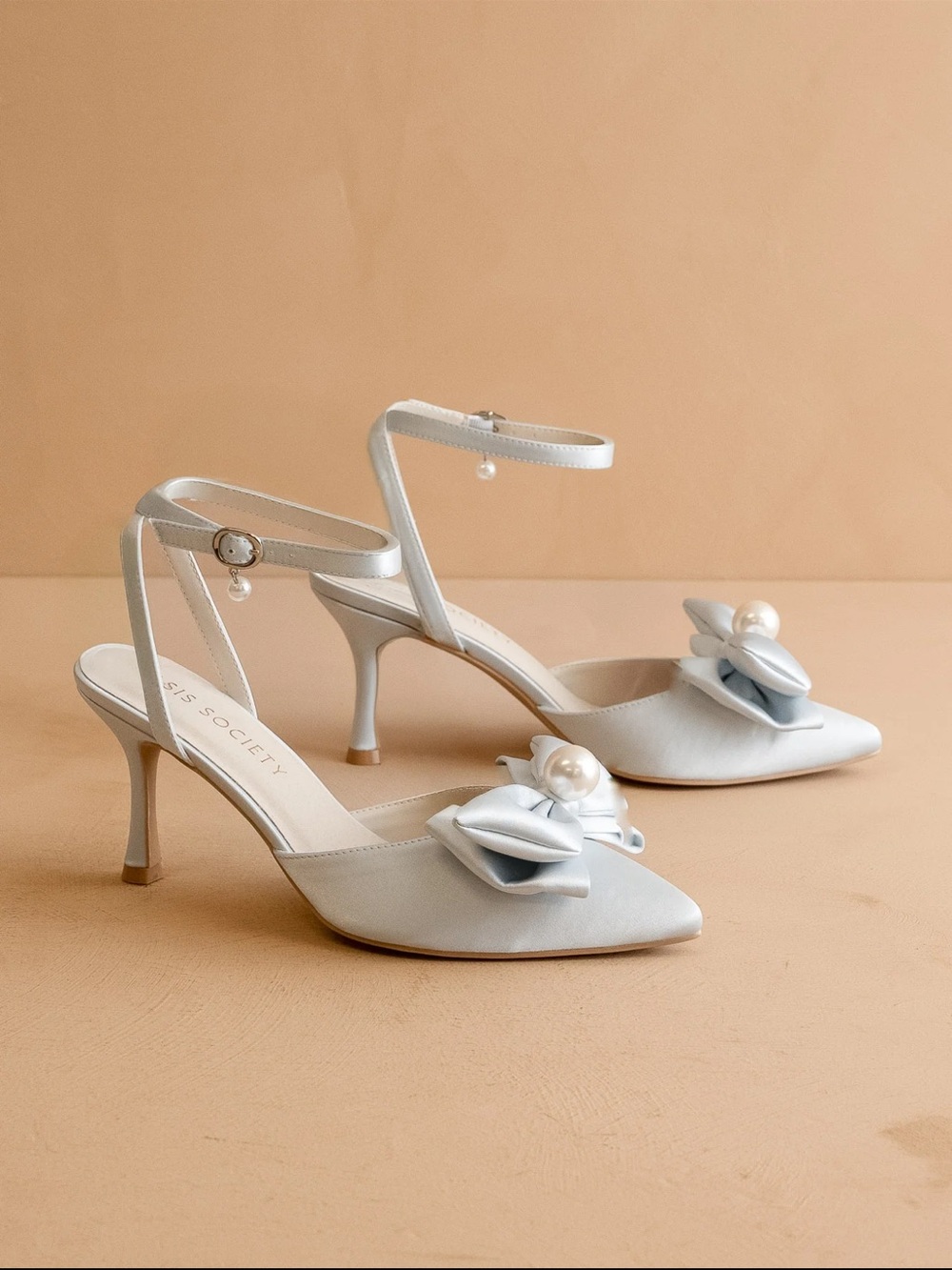 Oasis Society Colette Something Blue Heels
